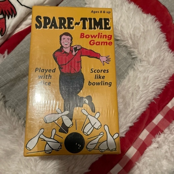 Spare Time Bowling Game - Played with Dice - Scores Like Bowling! New Sealed - Picture 1 of 6